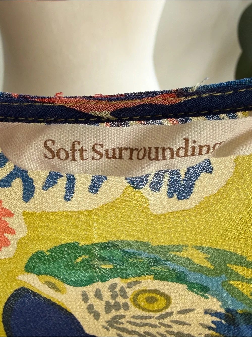 Soft Surroundings Parrot Kimono Bright Colorful Resort Coverup Open Cardigan L - Picture 5 of 9